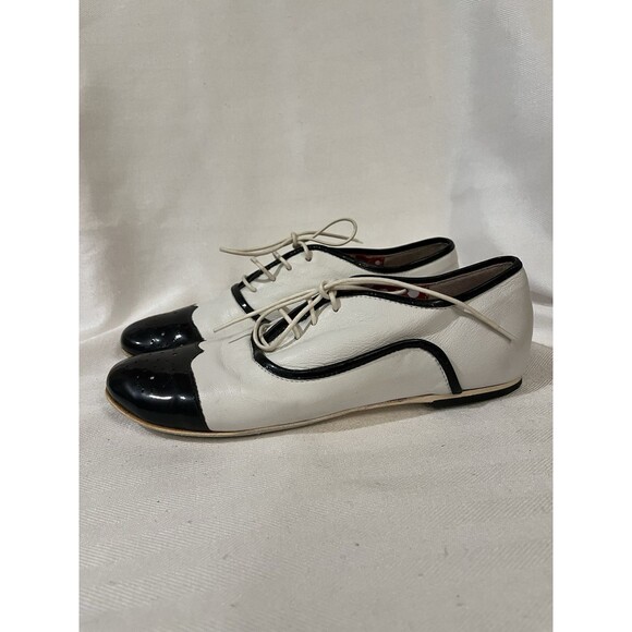 Hego’s Black & White Dandy Dress Flat Wingtip Saddle Leather Loafer Women Size 6 - Picture 7 of 11